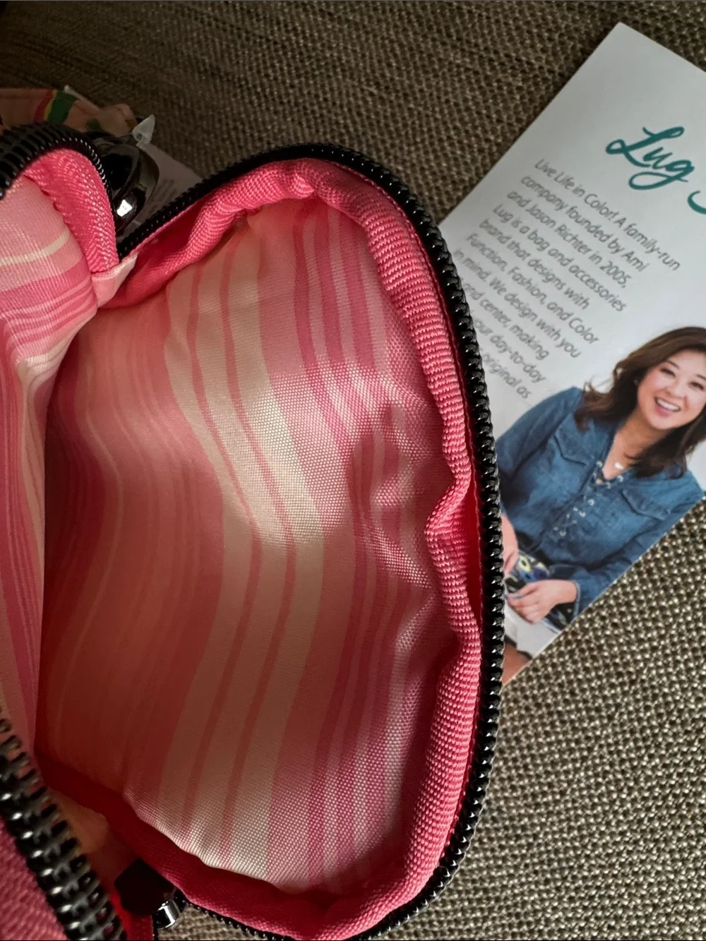 lug Pink Popsicle Quilted Crossbody Bag - Picture 5 of 6